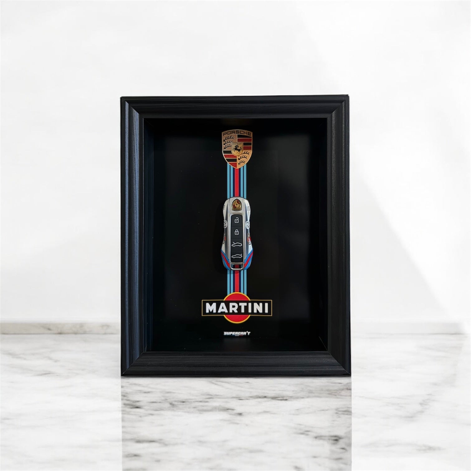 Cadre 1 of 3 - Porsche Martini Édition